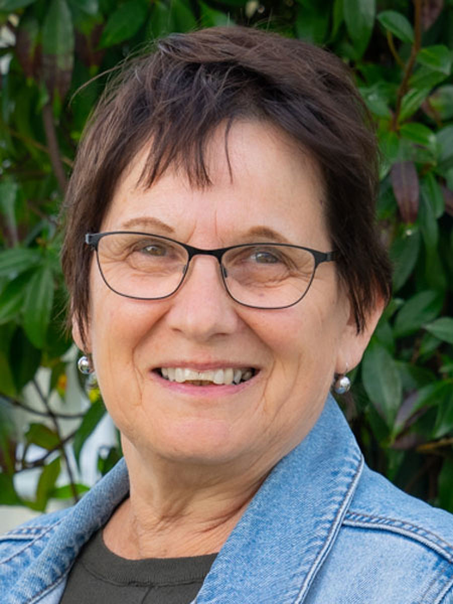 Gloria Balzer